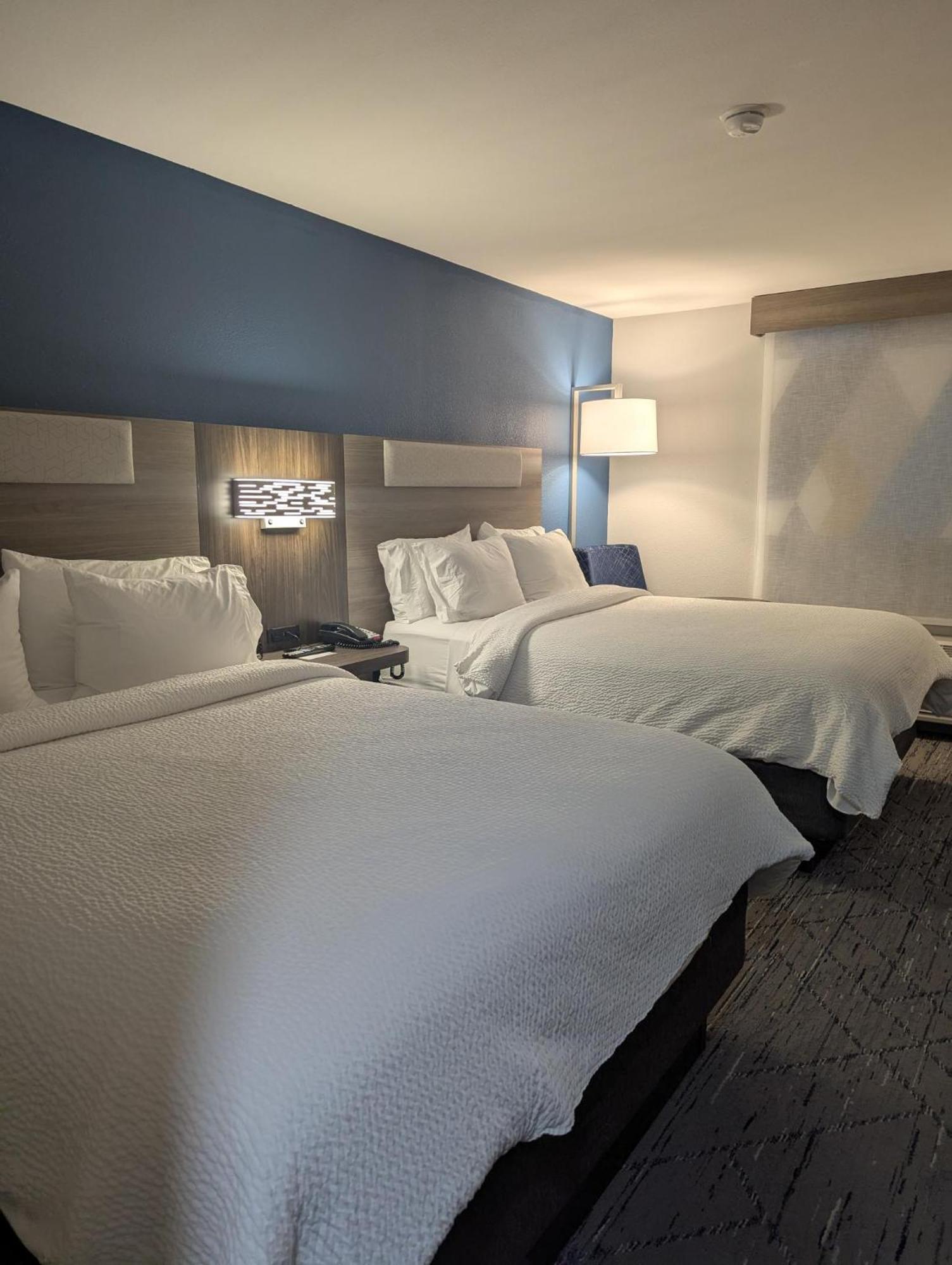 Holiday Inn Express Hotel & Suites Loveland By Ihg Zewnętrze zdjęcie