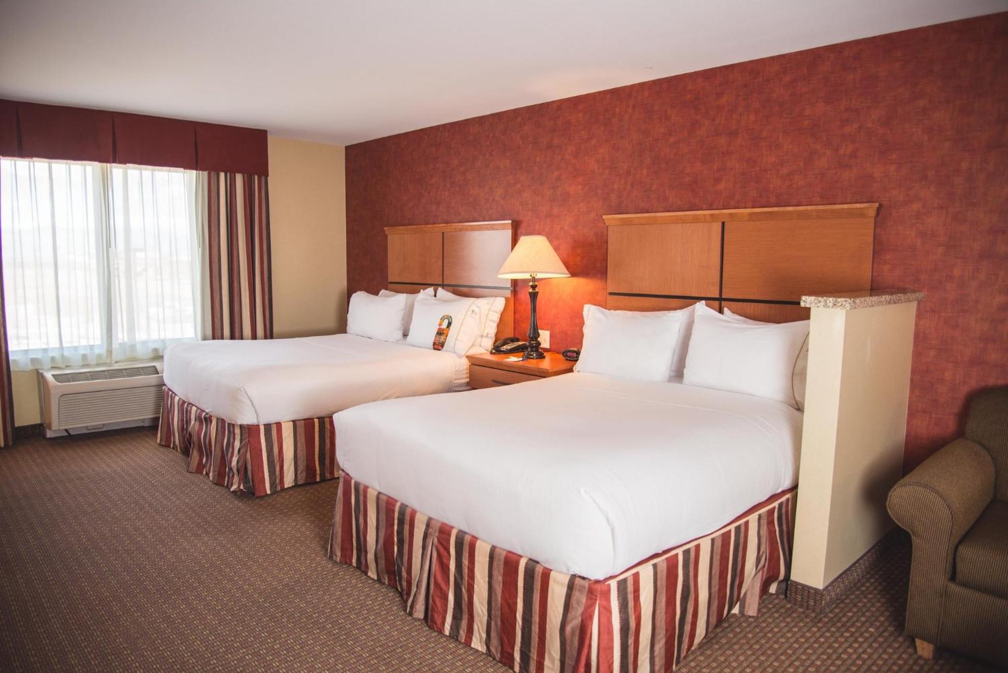 Holiday Inn Express Hotel & Suites Loveland By Ihg Zewnętrze zdjęcie